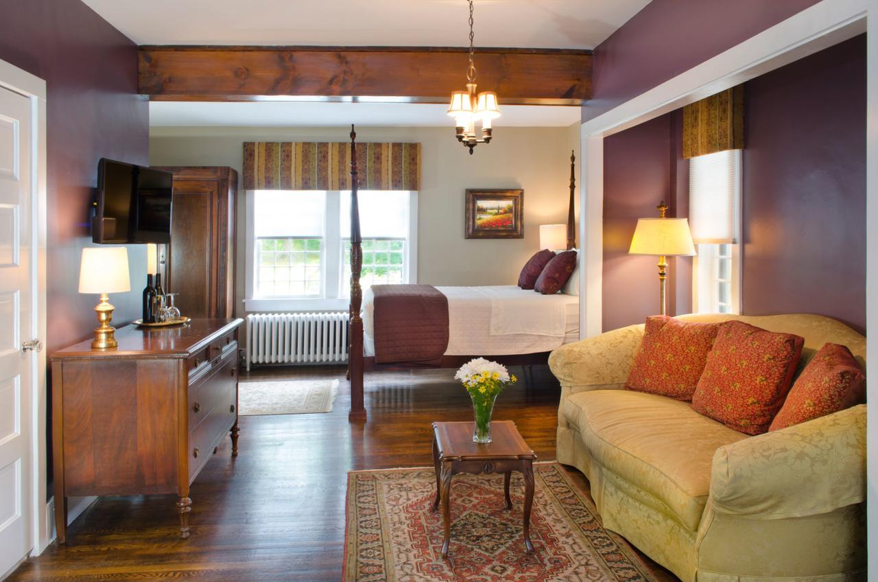 Hillbrook Inn & Spa (Adults Only) Charles Town Ngoại thất bức ảnh