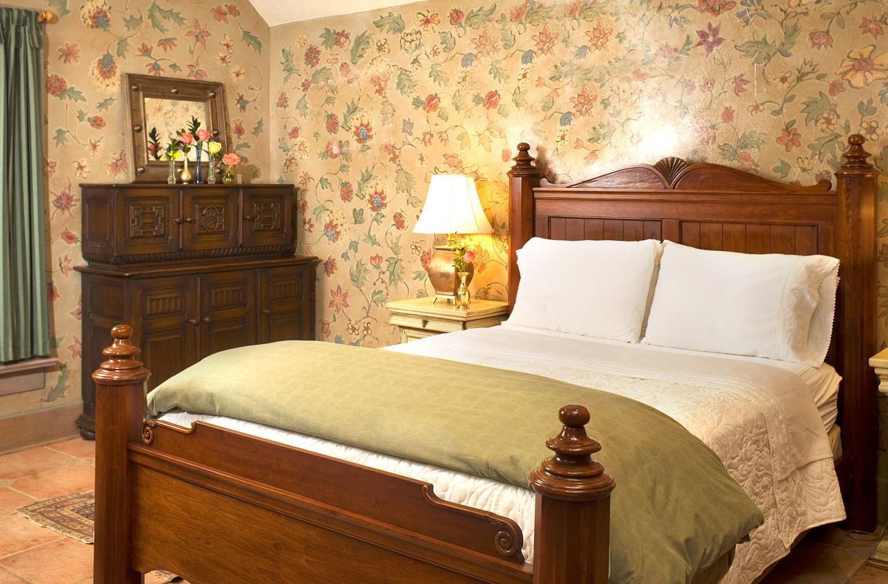 Hillbrook Inn & Spa (Adults Only) Charles Town Ngoại thất bức ảnh