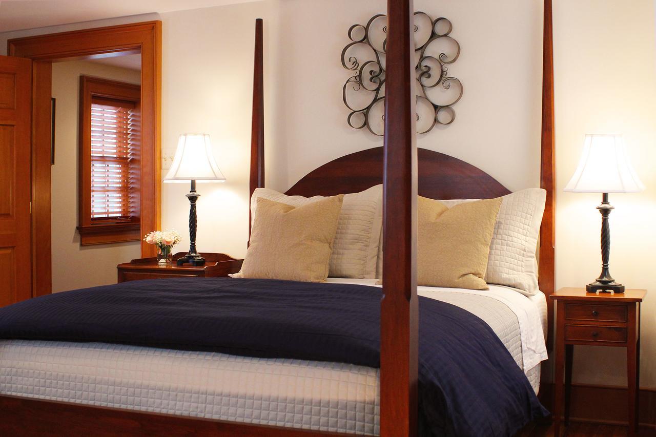 Hillbrook Inn & Spa (Adults Only) Charles Town Ngoại thất bức ảnh